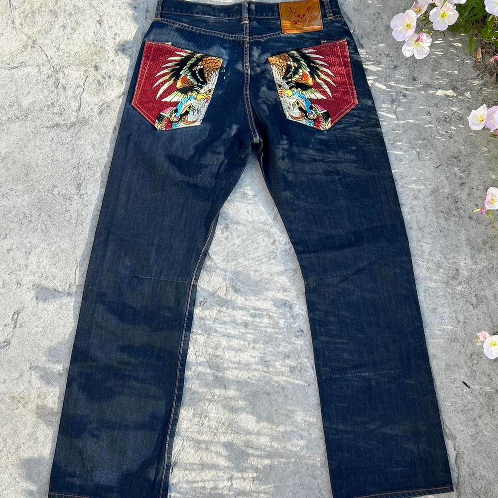 Ed hardy love kills slowly